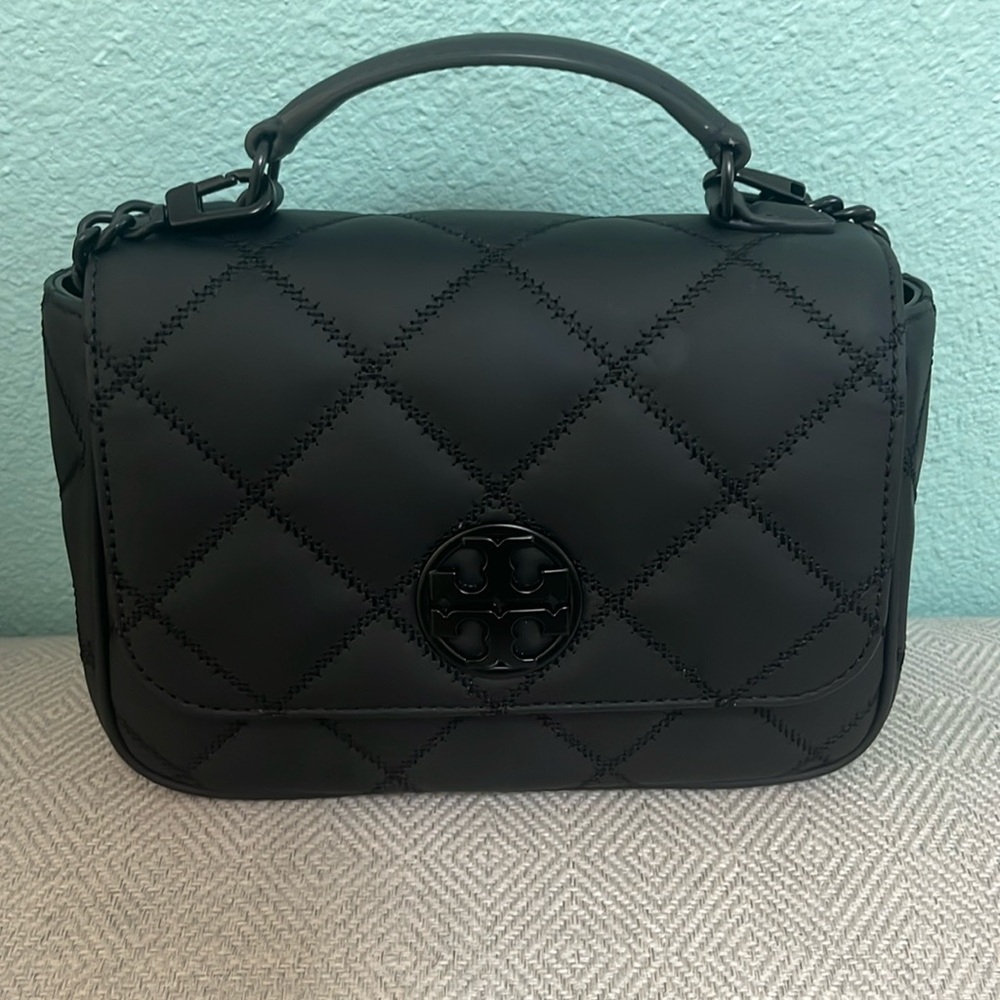 Matte black Tory Burch Willa